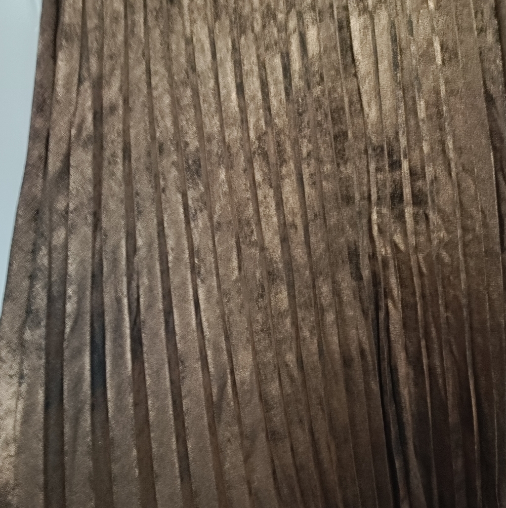 M🏵️Reitmans Chocolate Brown Pleated Midi Skirt - Picture 5 of 9